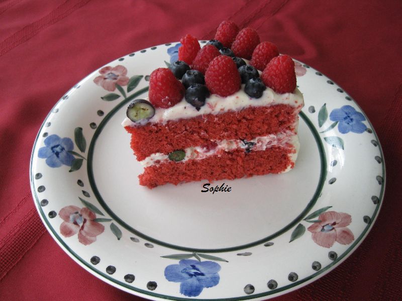 独立記念日のレッドベルベットケーキ
